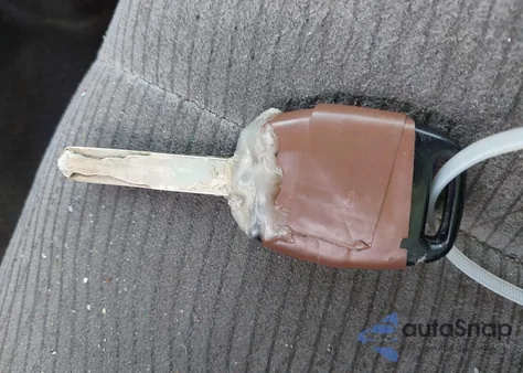 2011 Honda Odyssey Lx z USA, uszkodzony, nr VIN 5FNRL5H2XBB065217